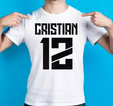 T-shirt met naam sportieve persoonlijke stijl - TenStickers