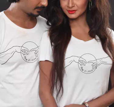 T-shirts moeders en dochters handen omarmen - TenStickers