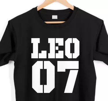 Witte aangepaste naam en nummer t-shirts met naam - TenStickers