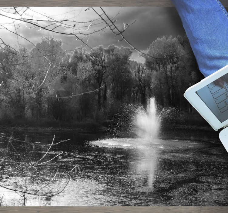 Sereen uitzicht op de waterval vinyl tapijt natuur - TenStickers