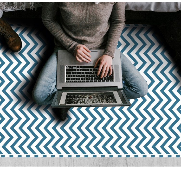 Blauwe en witte chevronstijl vinyl tapijt met strepen - TenStickers