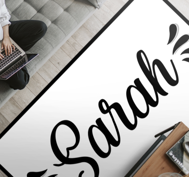 Vinyl tapijt woonkamer zwart en wit naam - TenStickers