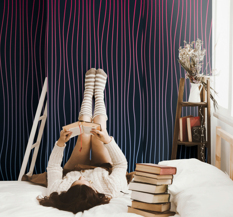 Kleurrijke vaporwave strepen slaapkamer behang - TenStickers