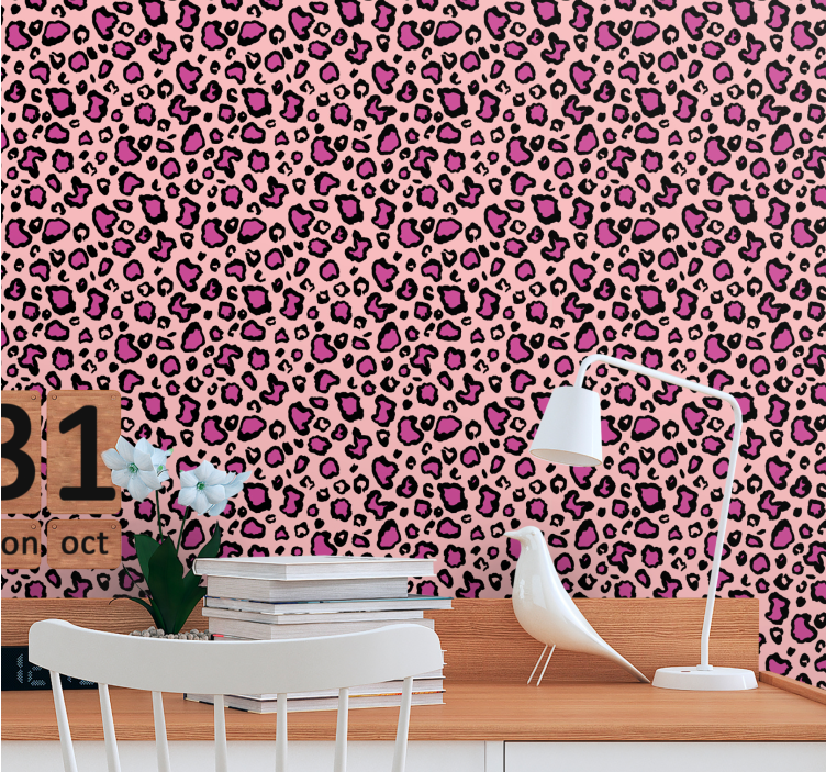 Vliesbehang voor de eetkamer Roze en zwarte klassieke leopardo-im - TenStickers